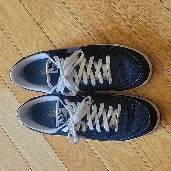 Nike Legend - Picture 2 of 6